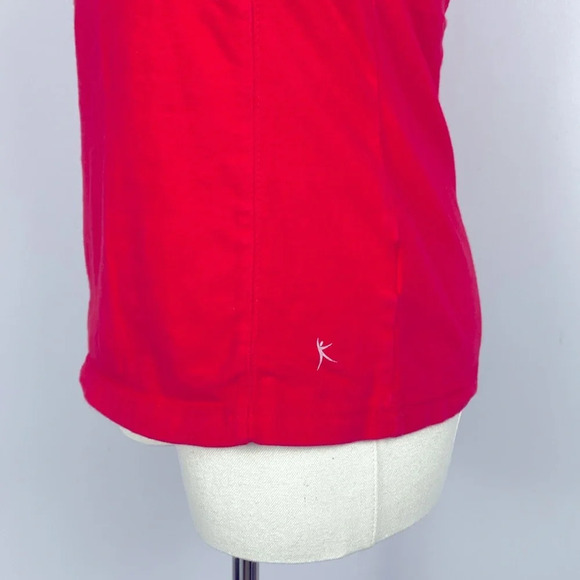 🌸Danskin Racerback tank top with built in bra - Picture 2 of 9